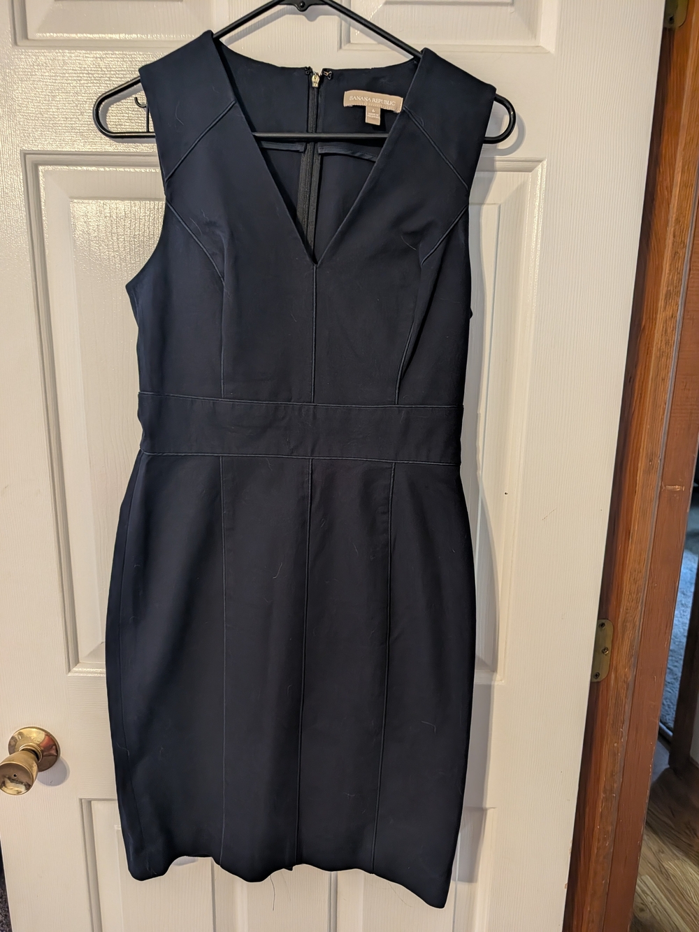 Banana Republic Navy Blue Sleeveless V-Neck Sheath Dress Size 6